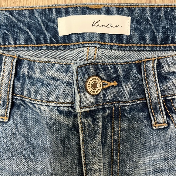 VICI HAZEL HIGH RISE DISTRESSED DENIM SHORTS - Picture 5 of 5